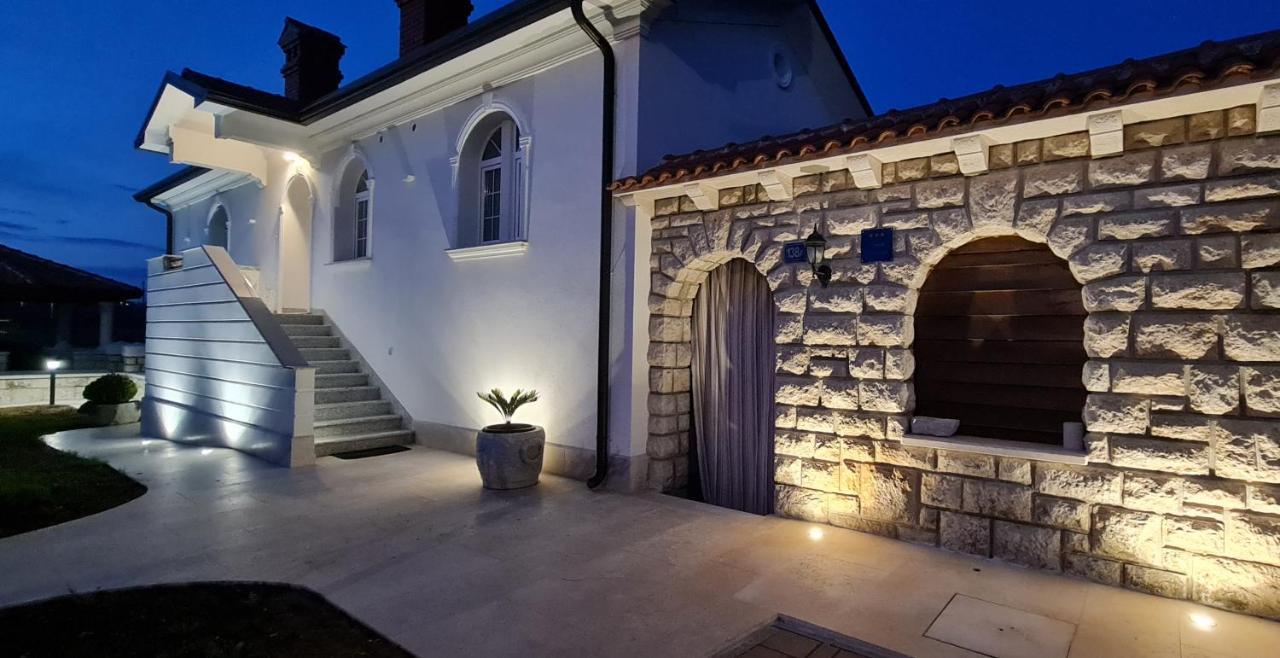 Holiday Apartment Villa Bianca Пазин Екстер'єр фото